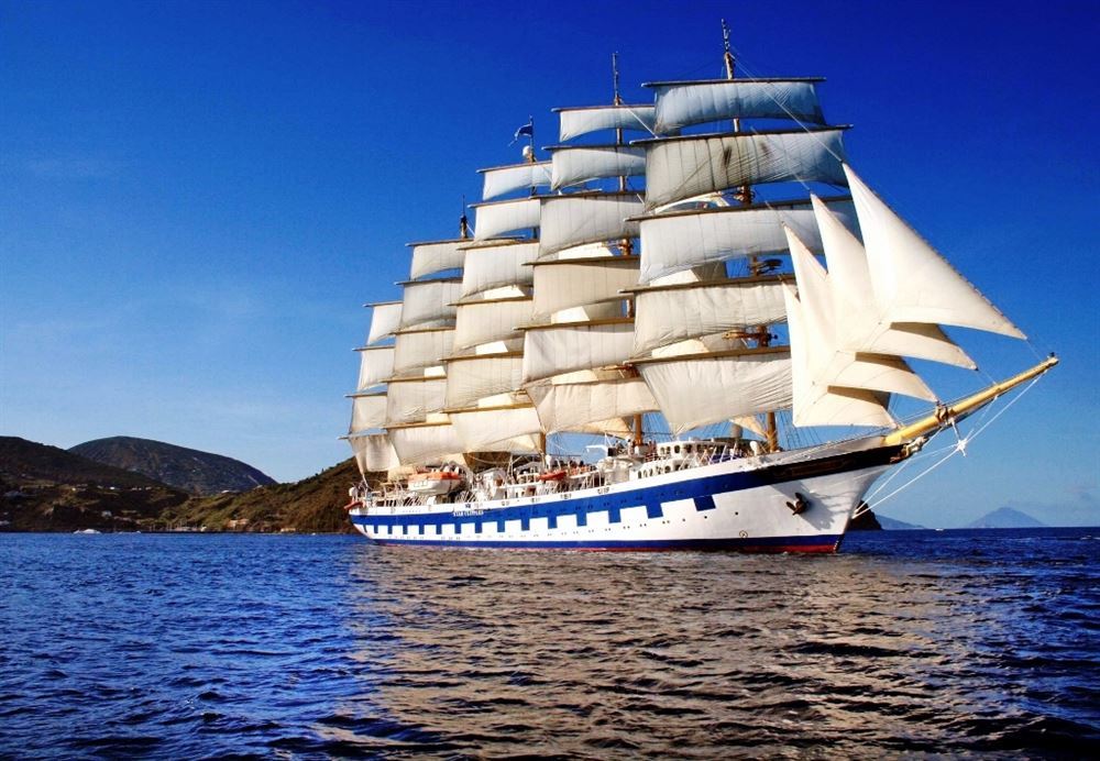 Star Clippers - Royal Clipper - Caribbean Windward Islands Barbados-St.Lucia-Dominica-Antigua-St.Kitts-Iles des Saintes (Martinique)-Martinique-Barbados